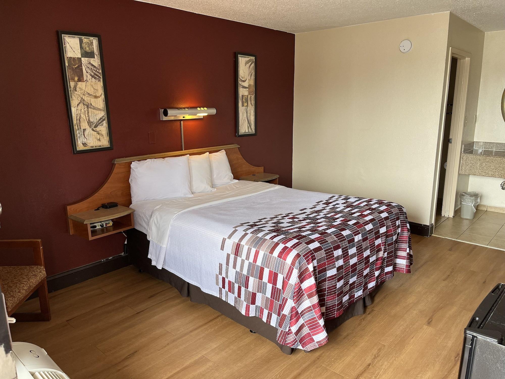 Red Roof Inn Virginia Beach-Norfolk Airport Buitenkant foto